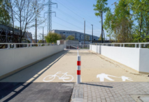 Nowa kładka w Boguszowicach otwarta. Jest przejście nad torami Nowa kładka w Boguszowicach otwarta. Jest przejście nad torami