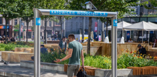 Upały wracają do Katowic. Miasto uruchomiło kurtyny wodne i przygotowało miejsca do ochłody upały wracają do Katowic